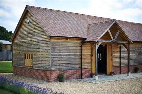 Bespoke Oak Barns Timber Framed Barns Hartwood Oak Buildings