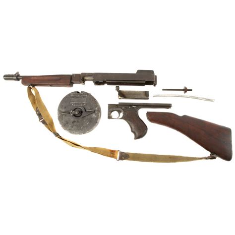 Deactivated Wwii Thompson 1928a1 Submachine Gun