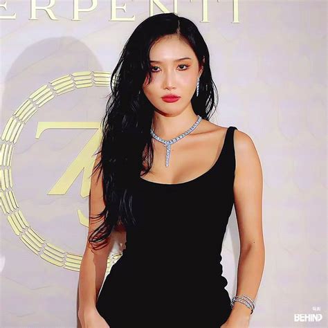 HWASA GLOBAL on Twitter RT AHJ0723 BULGARI SERPENTI 포토콜 마마무 화사