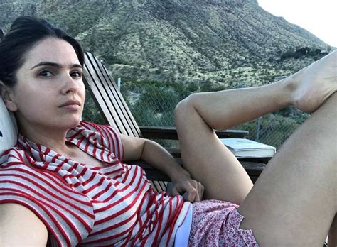 Shelley Hennig Nude Photos Scenes And Porn Scandal Planet