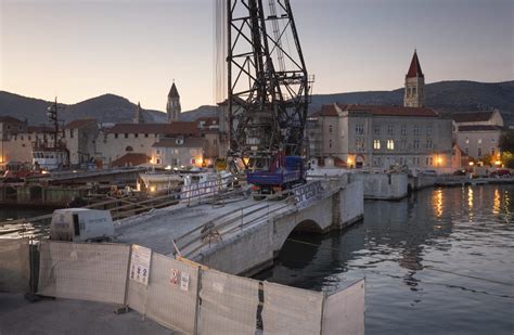 Slobodna Dalmacija Rekonstrukcija Mosta Trogir Je Pretvorila U