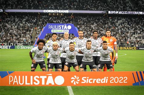 Veja A Prov Vel Escala O Do Corinthians Para A Partida Contra O