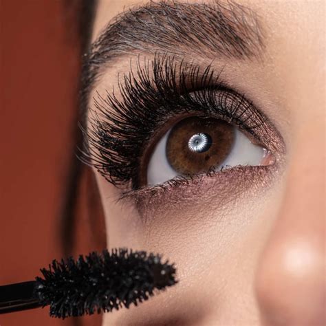 Artdeco Volume Sensation Mascara Apimties Suteikiantis Blakstien Tu As