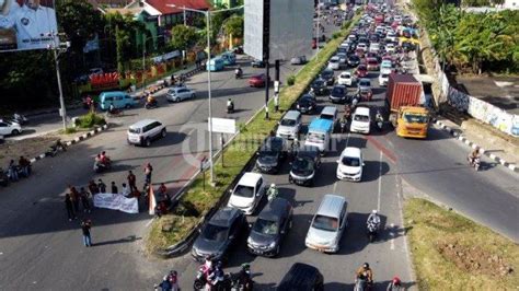 Foto Drone Macet Di Pertigaan Jl Ap Pettarani Sultan Alauddin