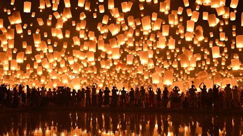 Chiang Mai Lantern Festival 2025 - Sophia Noor