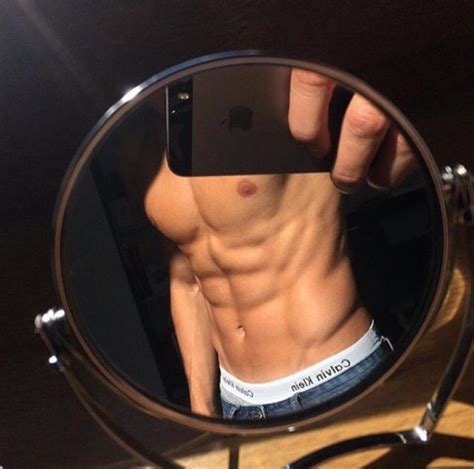 Sintético 103 Foto Fotos De Hombres En Boxer Caseras Actualizar