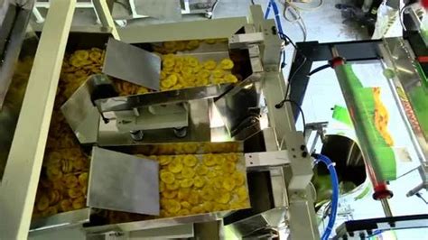 Single Phase Banana Chips Packing Machine V Automation Grade