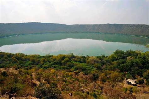 Lonar crater | Wondermondo