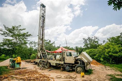 Recorrido A La Construccion Del Pozo Profundo En La Comunidad De