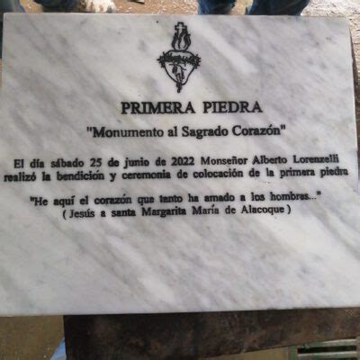 VIDEO Bendición de la Primera Piedra del Monumento al Sagrado Corazón