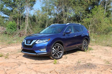 Nissan Rogue Review And Test Drive Womanandwheels