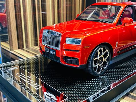 Exclusive Yy Model Rolls Royce Cullinan Resin Orange Limited Edition