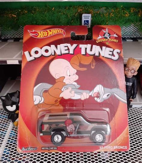 Hot Wheels 85 Ford Bronco Looney Tunes Lazada Indonesia