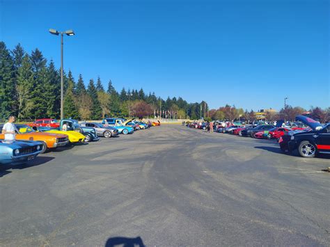 Thurston County Corvettes Cruise-In - Washington Car Culture