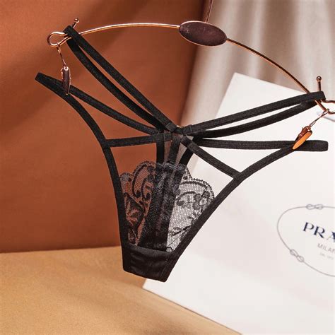 European American Sexy Thong Women Lace Sultry Hot Low Waist T Pants Ins Hollow Trendy Cross