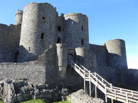 Harlech - COAST.WALES