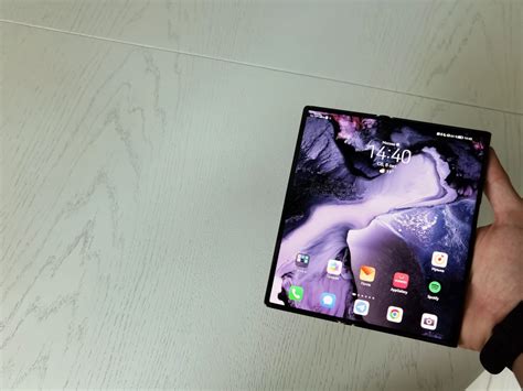 Обзор HUAWEI Mate Xs 2. Надежный смартфон с гибким экраном - MegaObzor