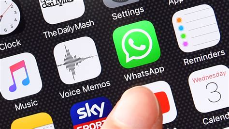 WhatsApp для Android скоро позволит переключаться между учетными ...