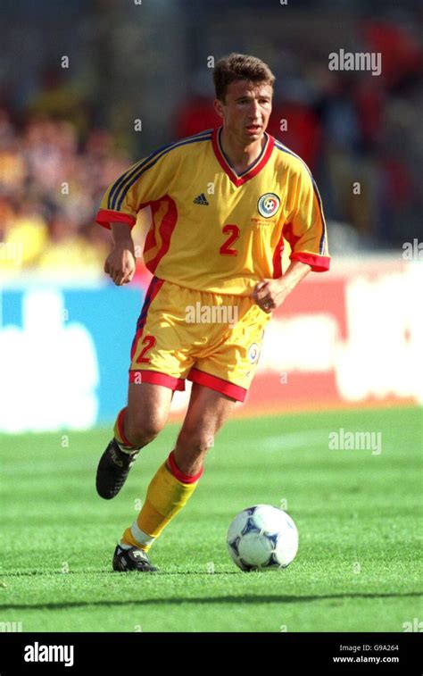 Romania V Colombia Hi Res Stock Photography And Images Alamy