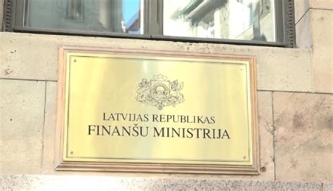 Valsts parāds aug un Latvijas finansiālā situācija neuzlabojas