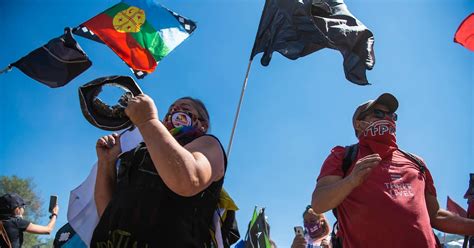 La Nación Manifestantes Se Reúnen En Plaza Italia En Primer