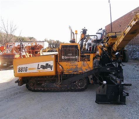 Asphalt Paver Machines – Sardar Mohammad Ashraf D.Baluch – (Pvt) Ltd.