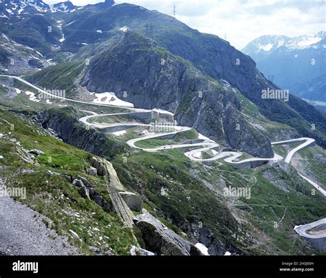 Sankt gotthard pass Fotos und Bildmaterial in hoher Auflösung Alamy