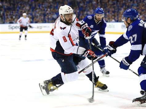 Nhl Tampa Geht Gegen Washington Erstmals In F Hrung Freenet De