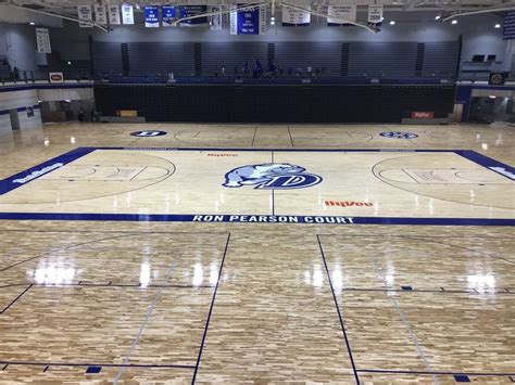 Drake University - Robbins Sports Surfaces