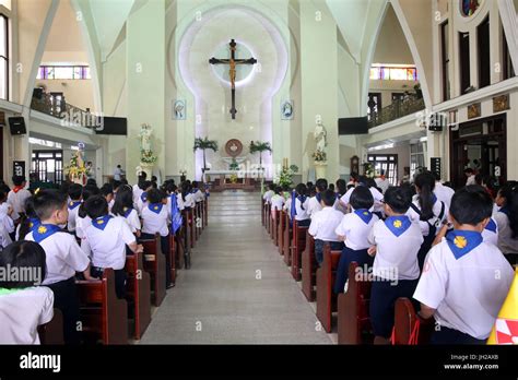 Catholic church. Liturgy of the Word with Children at Sunday Mass. Ho ...