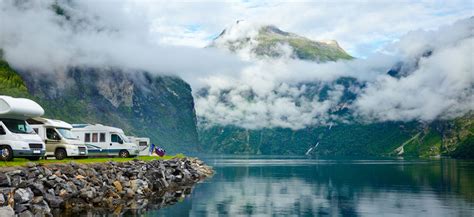 Camper & Motorhome Reisen | Wohnmobile weltweit günstig buchen