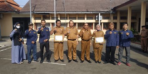 Karang Taruna Kecamatan Walantaka Berikan Penghargaan Kepada Kepala