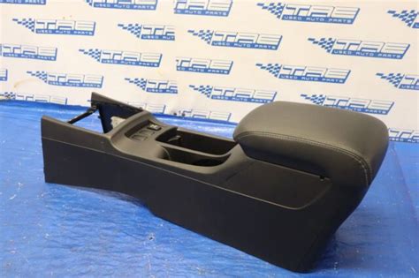 2008 Mitsubishi Lancer Evolution X Mr Oem Center Console W Armrest 577