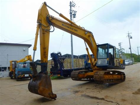 Japanese Used Excavators Komatsu Pc200 3 Toku World Be0918