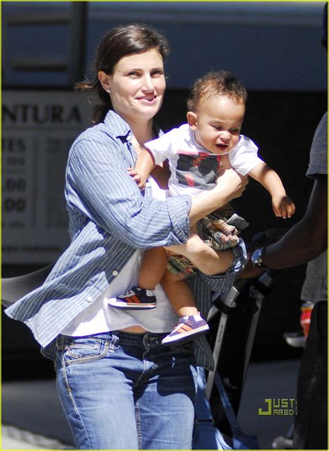 Idina Menzel & Taye Diggs: Walking with Walker!: Photo 2474802 ...