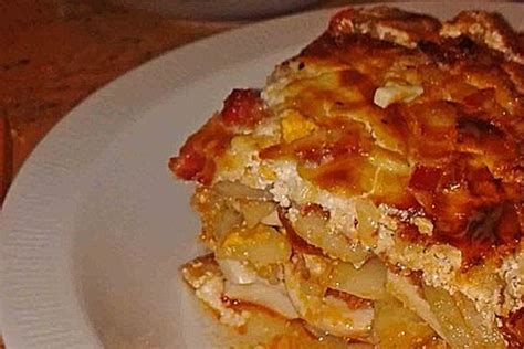 Hungarian Potato Casserole with Sausage and Cheese