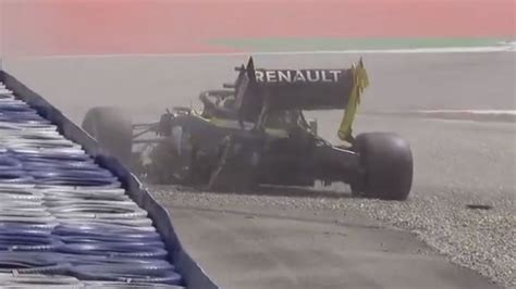 Daniel Ricciardo crash: Renault driver crashes out of FP2; limps out of ...