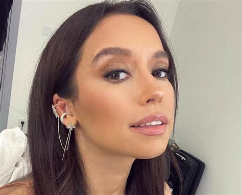 Leopar Desenli Bikini Ile Cesur Pozlar Foto Galerisi Olay Gazetesi Bursa