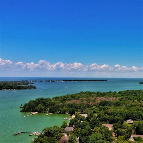 5 Reasons Why Travelers Are Flocking To This Surprising U.S. State In ...