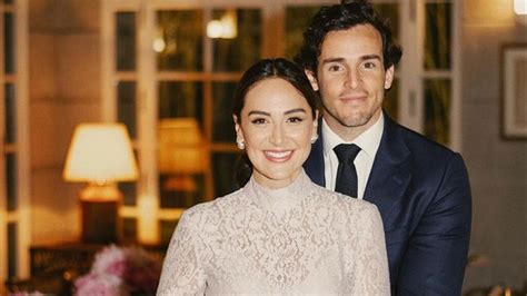 Todos Los Detalles De La Boda De Tamara Falc E Igo Onieva Sus Dos