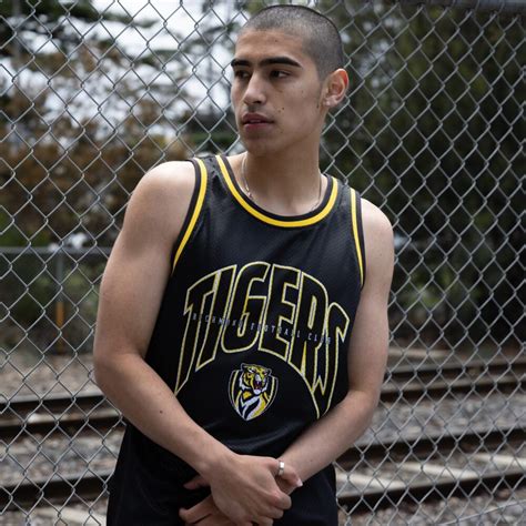 Richmond Tigers Mens Basketball Singlet