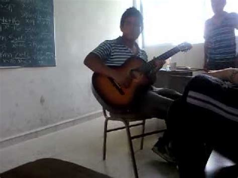 En El Salon Gaytan Y Chuy Tokando Guitarra Youtube