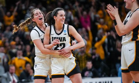 ESPN offers initial way-too-early Iowa women’s basketball ranking