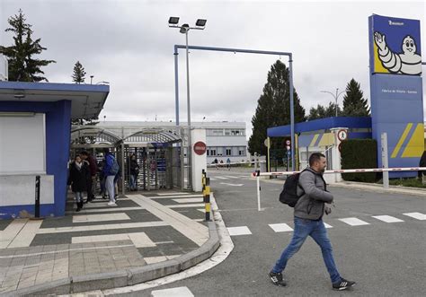 Los Sindicatos Nacionalistas De Michelin Vitoria Arremeten Contra Las