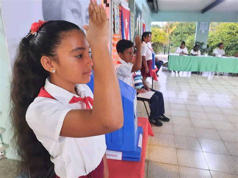 Mppsalud On Twitter Rt Nicolasmaduro Felicito Al Pueblo Cubano Por