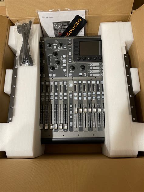 Consola Digital Behringer X Producer Di S De Segunda Mano Por