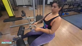 Treino Molhado Sem Calcinha Pra Provocar O Personal E Punheta Suada Em Casa XVIDEOS