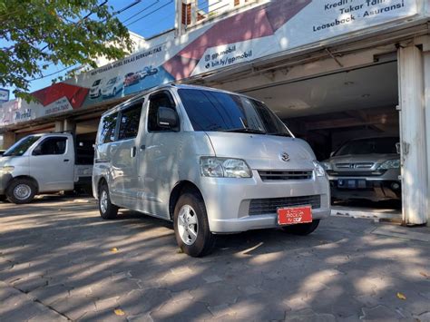 Mobil DAIHATSU GRANDMAX D STATION 1 3L MT 2018 Mocil Id