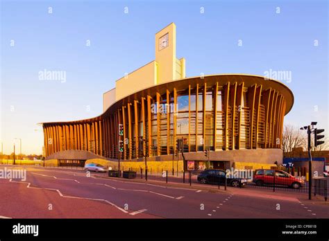 Aylesbury Waterside Theatre Stock Photo - Alamy