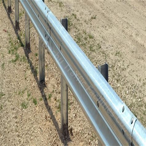 W Beam Class A 2 67mm Metal Crash Barrier Highway Guardrails